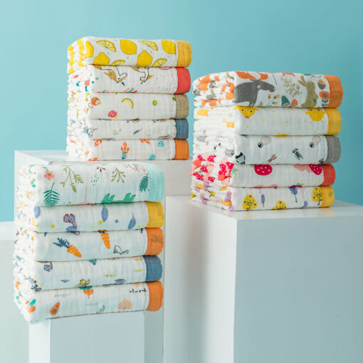 StarAndDaisy Premium Cotton 6 Layered Baby Muslin Blanket Pineapple Print - Brown