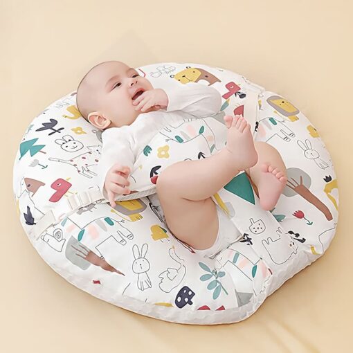 StarAndDaisy Infant Feeding Pillow, Maternity Cushion for Breastfeeding with Detachable Belt - Jungle Print