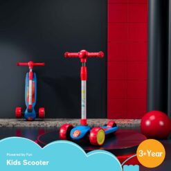 Kids three-wheel scooter